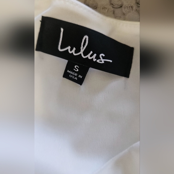 LULU'S Live my Life White One-Shoulder Bodycon Dress In White. Size Small NWT - Picture 16 of 16